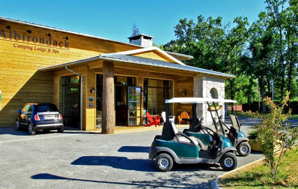 Albirondack Camping Lodge & Spa Esterno foto