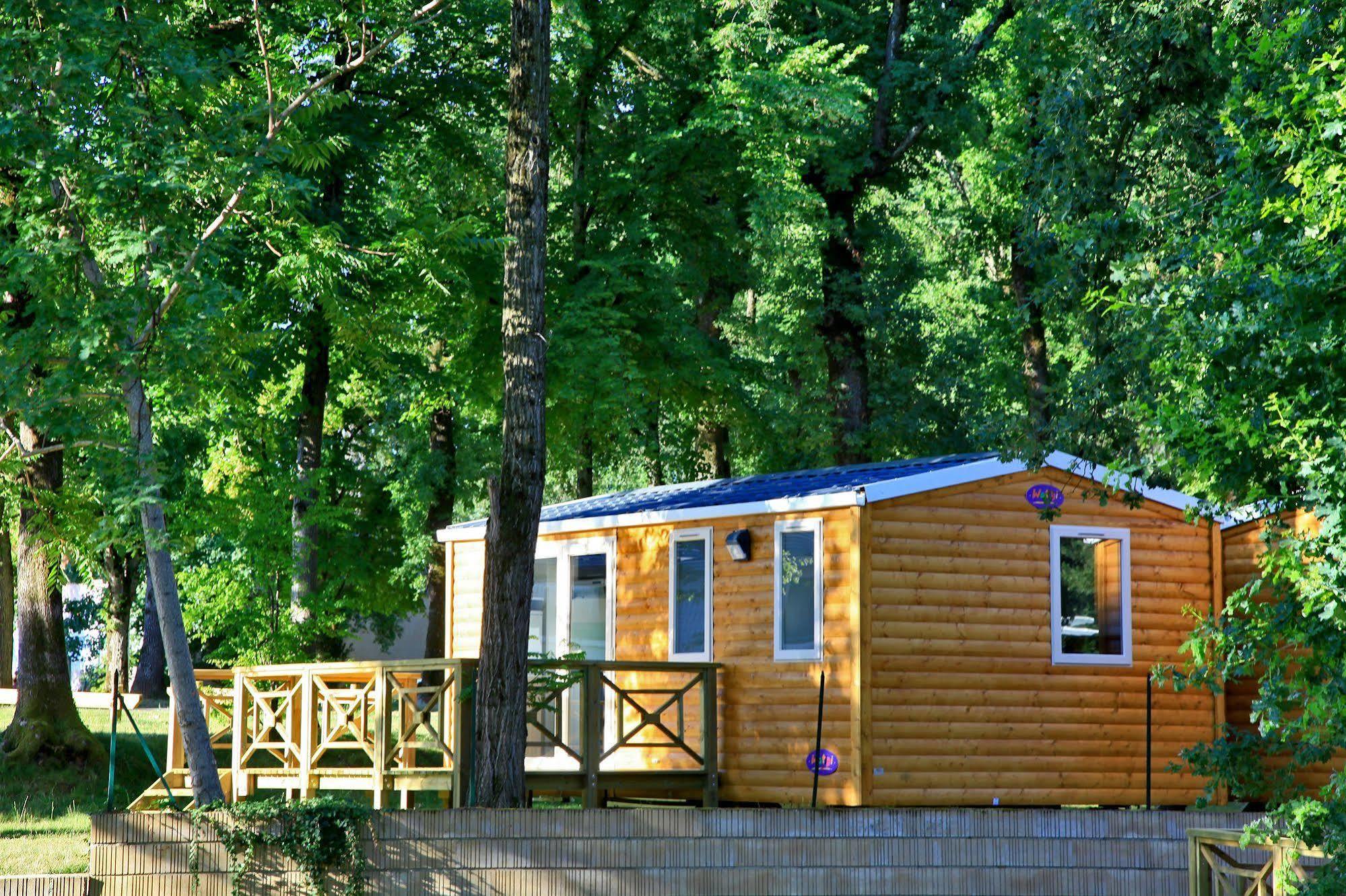 Albirondack Camping Lodge & Spa Esterno foto